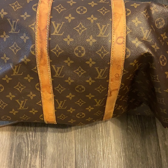 Louis Vuitton Duffle Bag - Picture 3 of 5